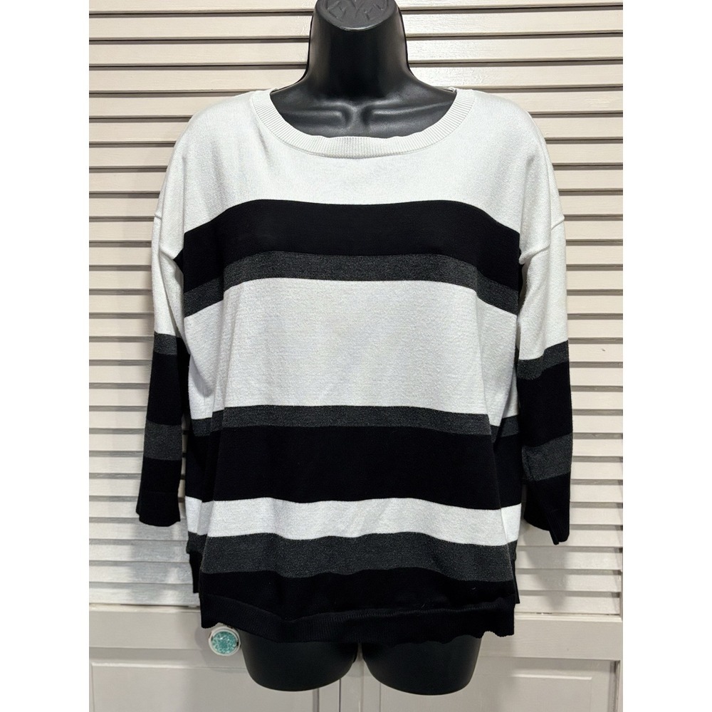 Cable & Gauge Black/White/Gray‎ 3/4 Sleeve Sweater Button Back Size Large
